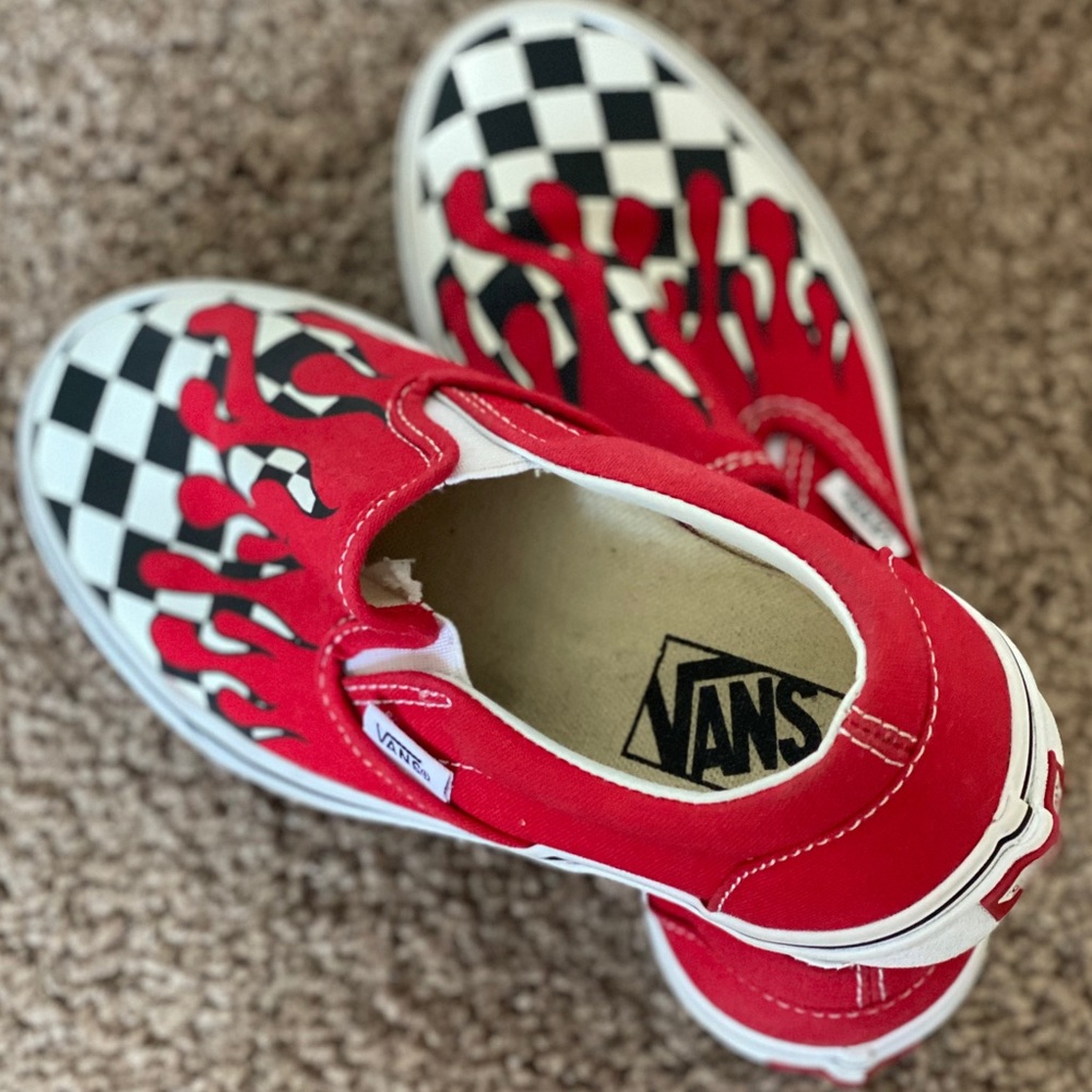 Vans checkered flame classic slip on